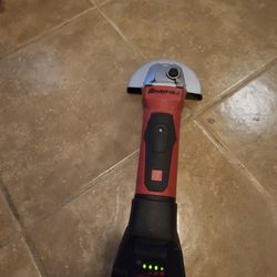 SNAP ON ANGLE GRINDER+BATTERY