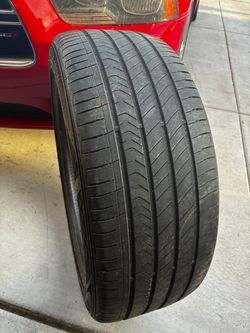 Used Performance Car Tire