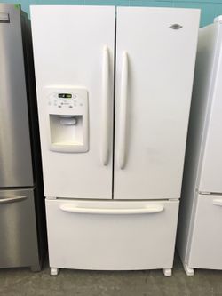 White French Door Refrigerator With Ice n Water in The Door