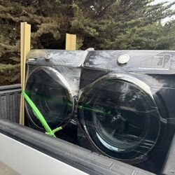 Used Washer & Dryer Set