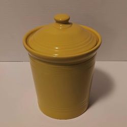 FIESTAWARE FIESTA MEDIUM CANISTER CROCK COOKIE JAR Yellow 9"