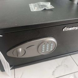 SentrySafe 0.98 cu ft Safe box Electronic Digital Lock Steel- Black X105P