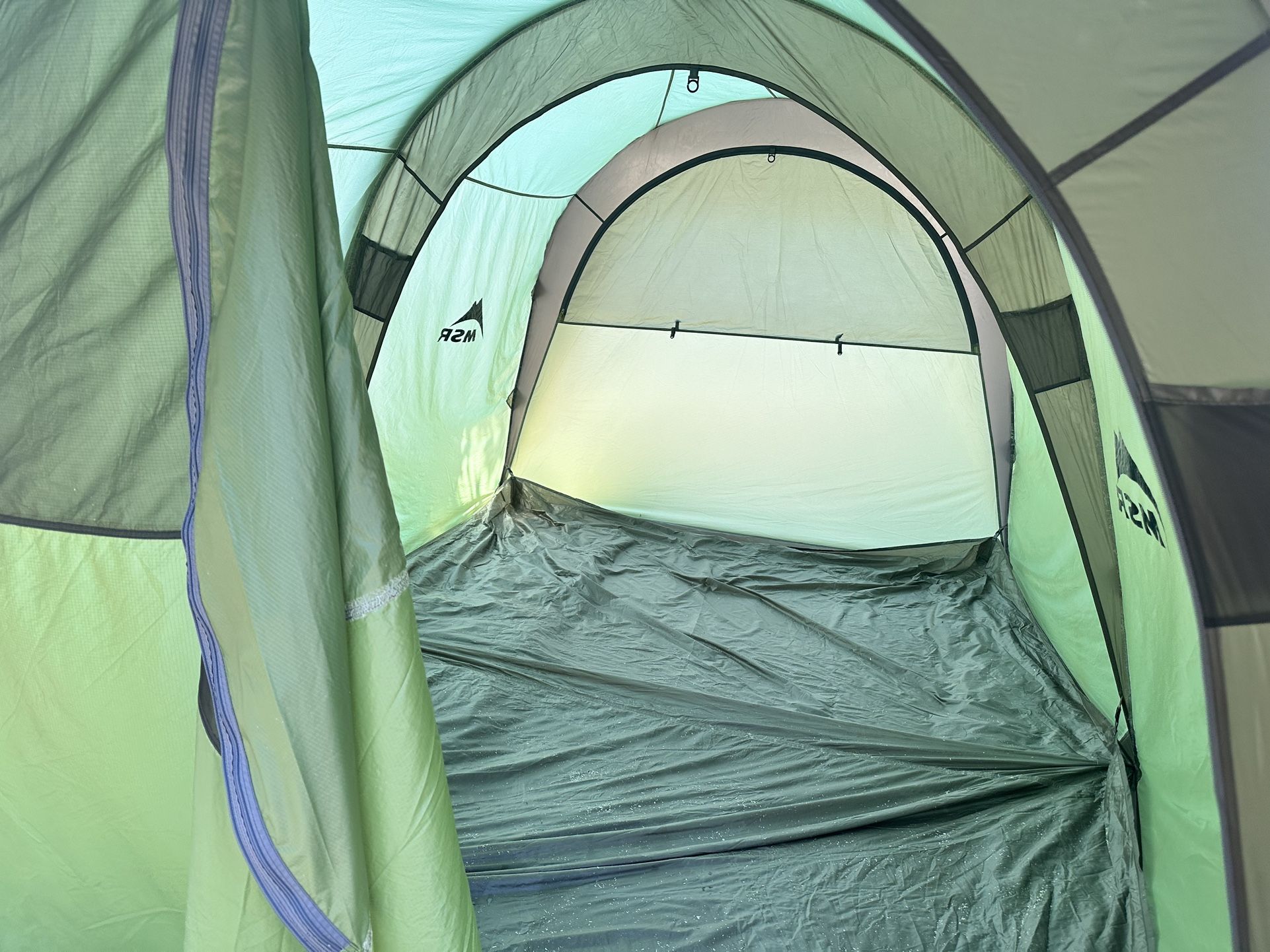 MSR-BACKCOUNTRY BARN TENT for Sale in Monrovia, CA - OfferUp