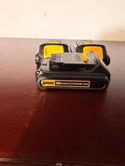 Dewalt batteries DCB207