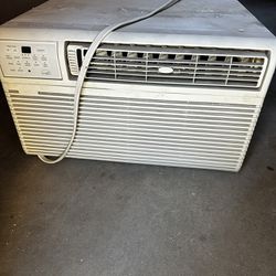Ac unit for wall 