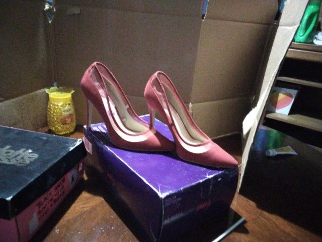 Ladies Fashion High Heel Shoes