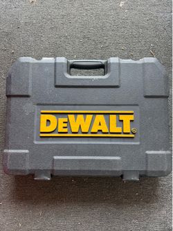 DeWalt Mechanics Tool Kit