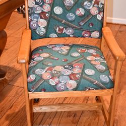 🪑 Rolling Game Room Chair w/ Pool Ball Upholstery