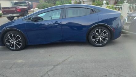 2025 Toyota Prius