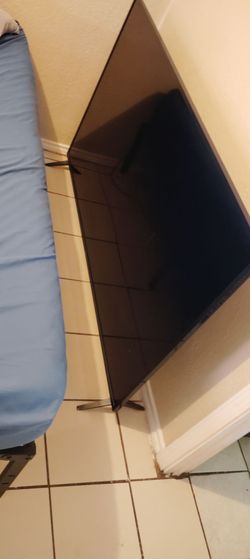 62" LG CASH ONLY