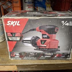Palm Sander And Sandpaper