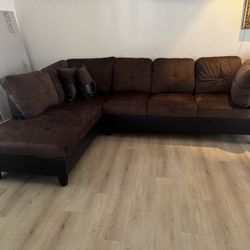  L-Shaped Sectional Sofa - Like New!  $300 OBO
