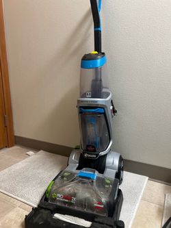 Bissell ProHeat 2X Revolution Pet Pro Carpet Cleaner – Deluxe! Powerful carpet cleaner in great condition and ready to use. Perfect for deep cleaning