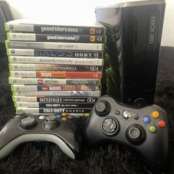 Xbox 360 Slim + 15 Games & 2 Controllers