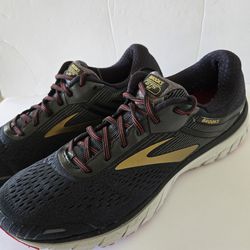 Brooks Adrenaline Men's Size 13D Shoes