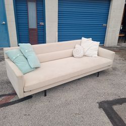 Walter Knoll Sofa Couch - Delivery Available 