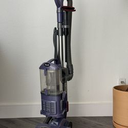 Shark Navigator Vacuum Cleaner