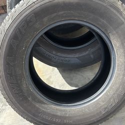 Tire 265/70/17