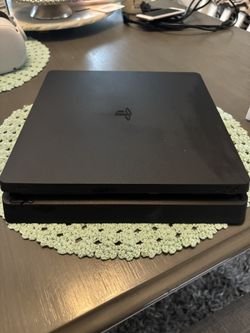 PS4 SLIM