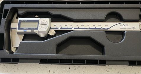 Caliper Mitutoyo Digital 6” Coolant Proof