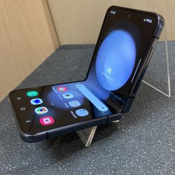 Samsung Galaxy Flip 5 256Gb Black Factory Unlocked/ Liberado De Compania