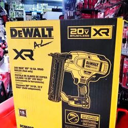 DeWalt 20V Max XR 18 Ga Brad Nailer Tool-Only 