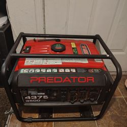 PREDATOR 4375 Watt Gas-Powered Portable Generator with CO SECURE Technology, EPA