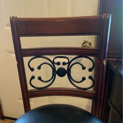 Bar Stool Pair. 50bucks