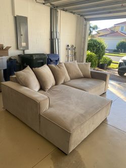 Sectional Sofa