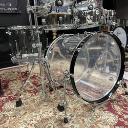 DW Design Acrylic 4pc Drum Set