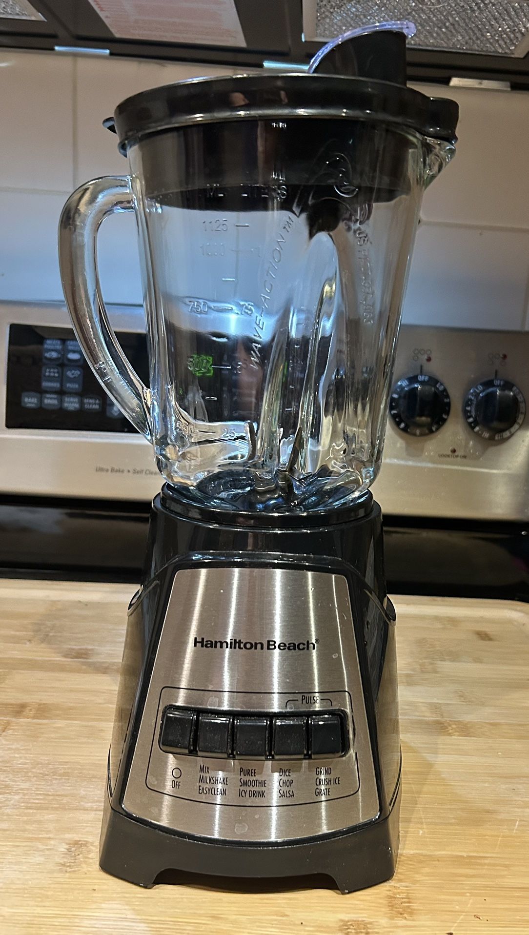 Like New Hamilton Beach Power Elite 58148 Table Top Glass Carafe Blender
