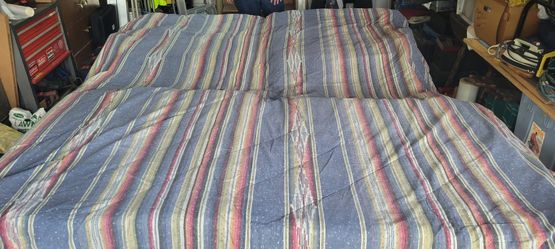 Bedspread Comforter Stripes