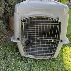 XL  Petmate Sky Dog Kennel, 40" L X 27" W X 30" H Petmate
