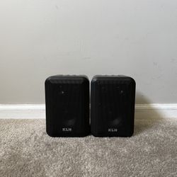 KLH 45 3 Way Indoor or Outdoor Home Bookshelf Speakers
