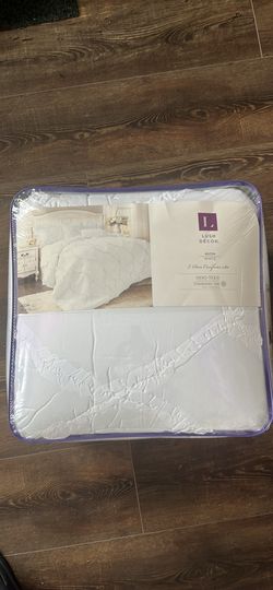 Lush Decor King Size 3Pc Comforter