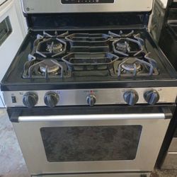 GE Stove