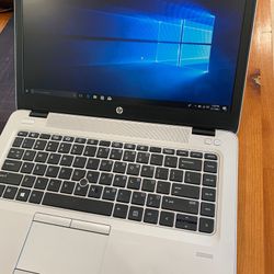 HP ELITEBOOK 14” AMD PRO A12-9800B 8GB RAM 500GB HDD Windows 10 Pro!!!!!!