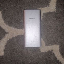 Samsung Portable Battery Charger