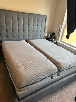 King size bed !Sleep Number Adjustable base !$700
