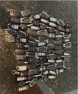 Key fob car key remote fobs Ford key fob Mercedes Benz key fob Bmw key fob Nissan key fob Bentley key fob Subaru key fob Volvo key  Dodge key Ford key