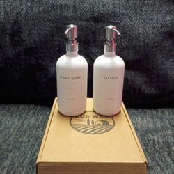 Prus Waso White Soap Dispenser 