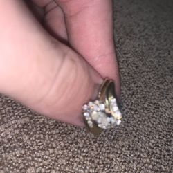 Diamond Engagement Ring 14k 10 Diamonds