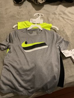 Nike boys 3 pc Size 6