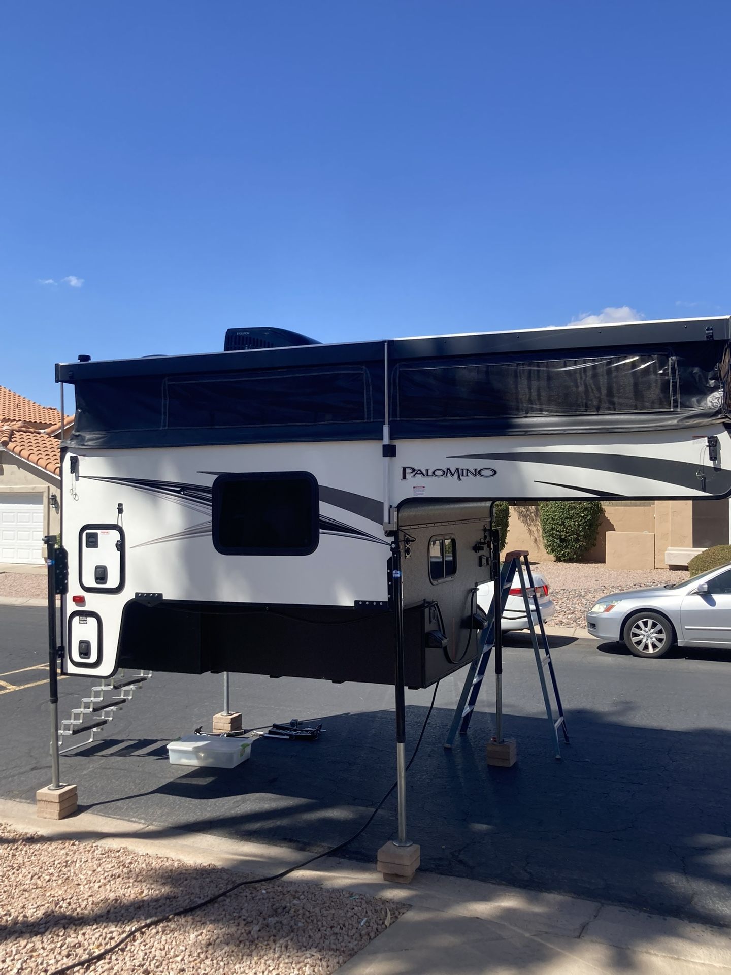 2021 Palomino Truck Camper