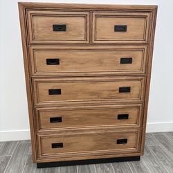 Fully refinished 5 drawer dresser with matte black detalsi