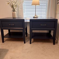 End Tables/nightstands 