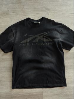 Size large black hellstar shirt