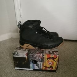 Air Jordan 9 Retro,  Boot NRG Black Light Gum 