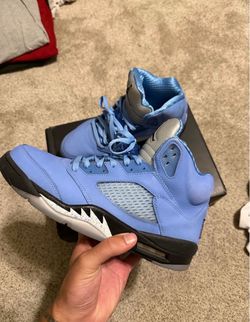 Jordan 5 UNC