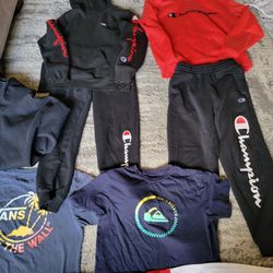 Boy's Sz M Champion Clothing